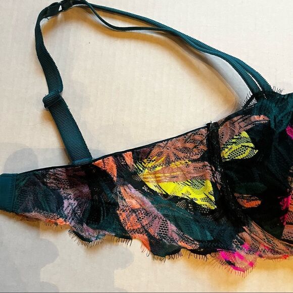 PINK Bra Date Plunge push up multiway 34B underwire, padded, black, pink multi - Picture 5 of 10